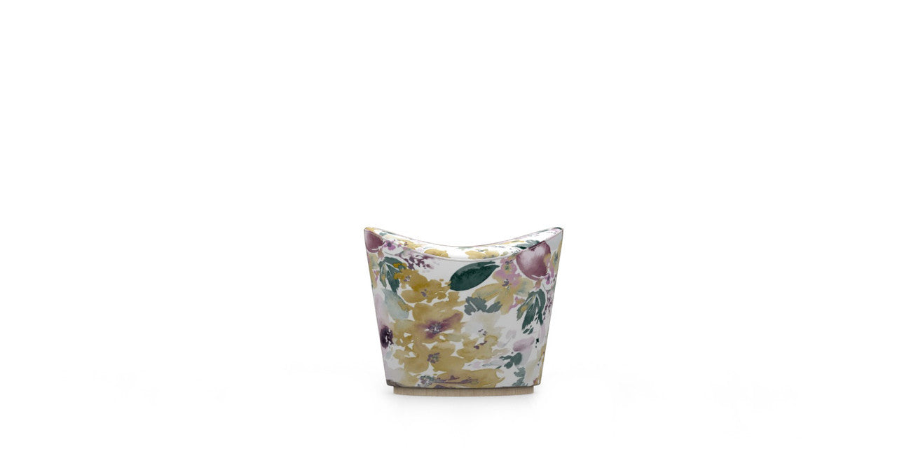 Exclusive Edition / Amelia Pink