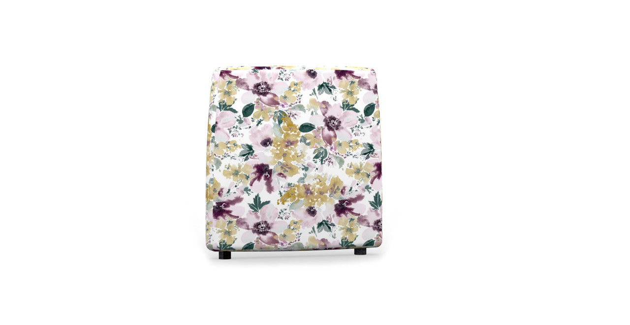 Exclusive Edition / Amelia Pink